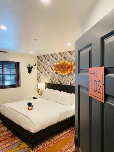The Creekstone Hotel Idyllwild Bagian luar foto